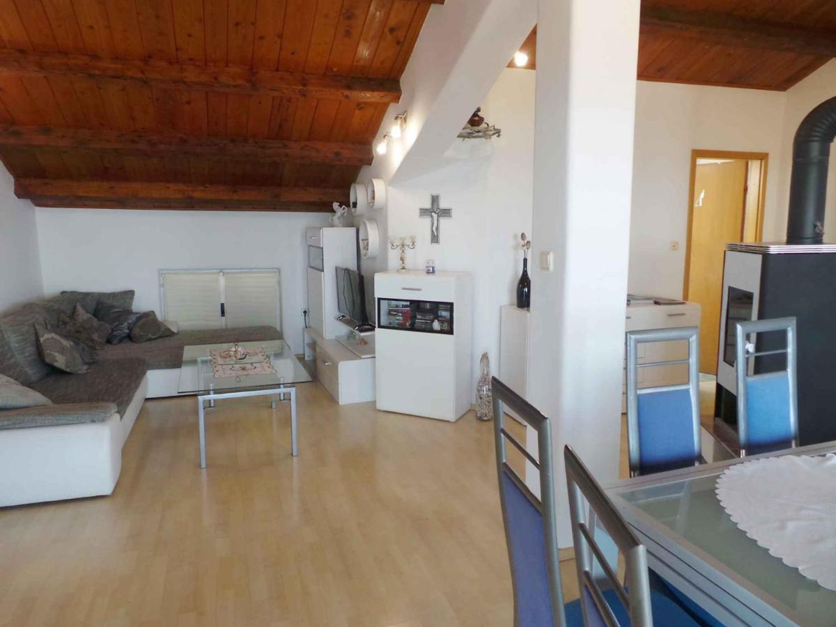 Apartment In Lovran 34848 Bagian luar foto