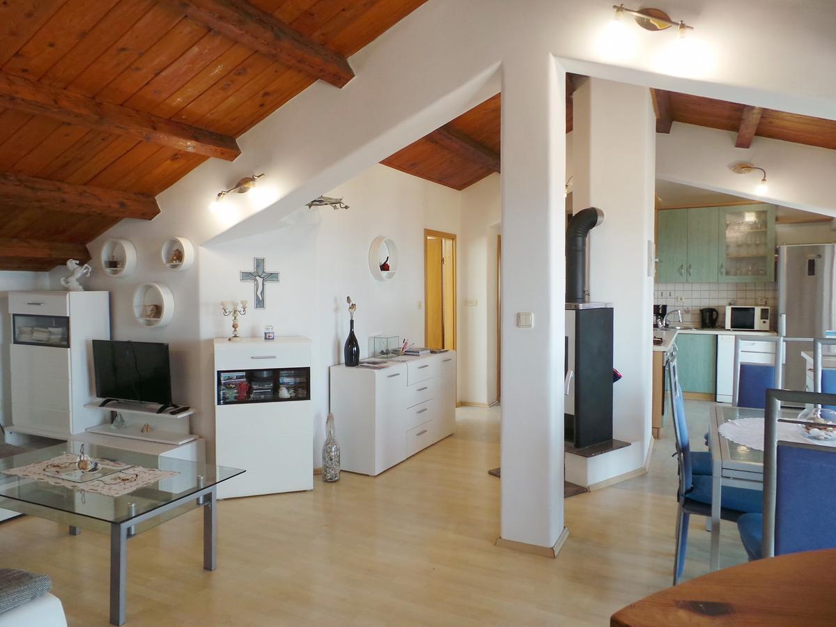 Apartment In Lovran 34848 Bagian luar foto